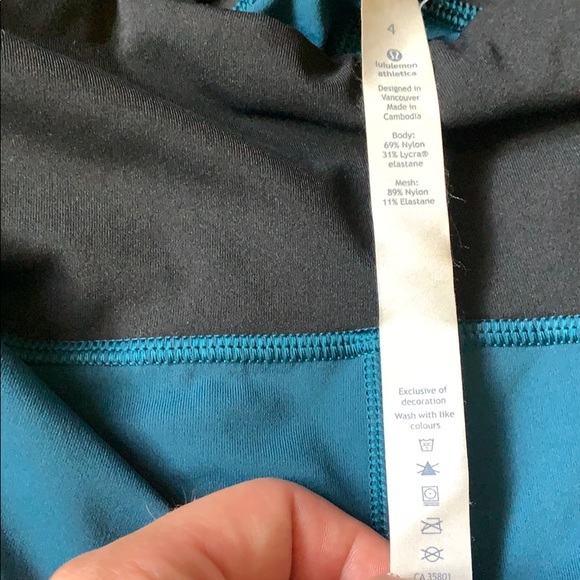 Lululemon size 4 4” inseam shorts - Picture 3 of 3